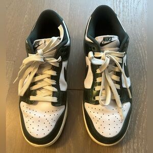 Nike Dunk Low Vintage Green